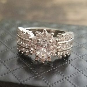 3 Carot Wedding Band